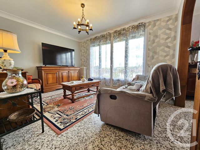 maison à vendre - 5 pièces - 109.32 m2 - ST YRIEIX LA PERCHE - 87 - LIMOUSIN - Century 21 Victor Hugo