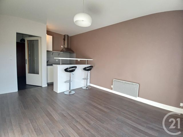 Appartement Studio à louer - 1 pièce - 23.0 m2 - LIMOGES - 87 - LIMOUSIN - Century 21 Victor Hugo