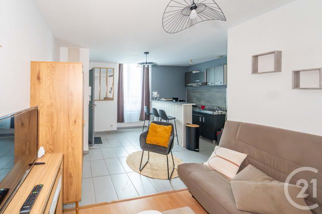 Appartement F1 à louer - 1 pièce - 23.76 m2 - LIMOGES - 87 - LIMOUSIN - Century 21 Victor Hugo